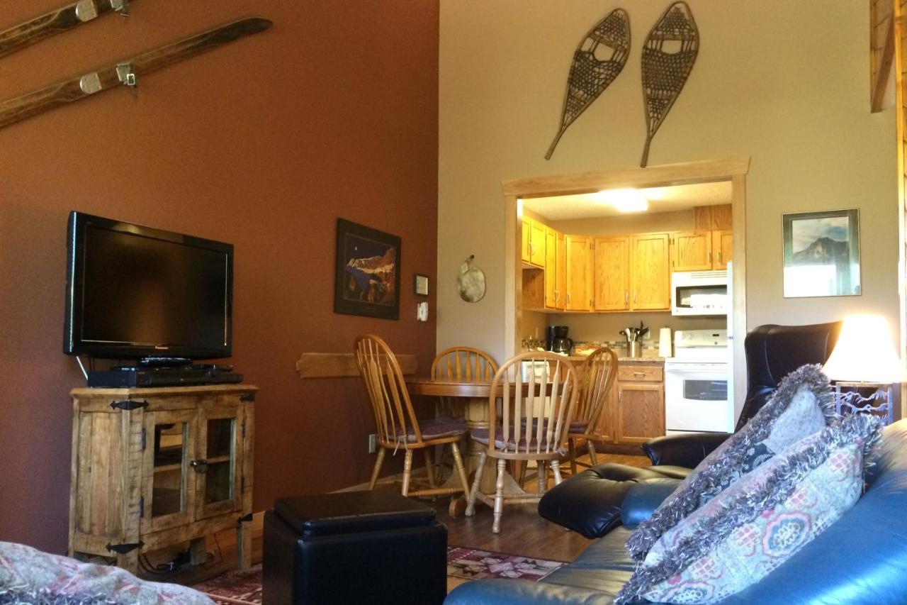 The Griz Inn By Park Vacation Management ファーニー エクステリア 写真