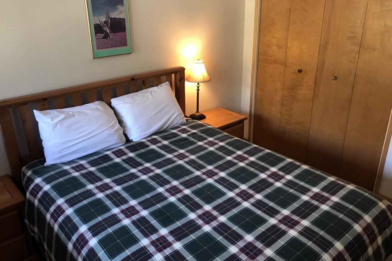 The Griz Inn By Park Vacation Management ファーニー エクステリア 写真