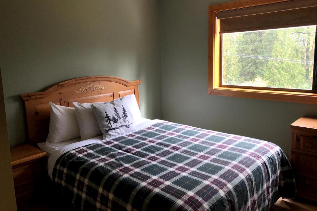 The Griz Inn By Park Vacation Management ファーニー エクステリア 写真