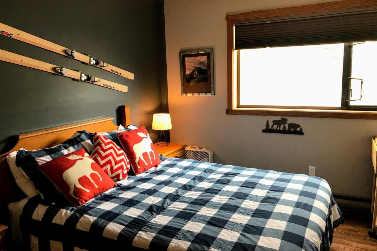 The Griz Inn By Park Vacation Management ファーニー エクステリア 写真